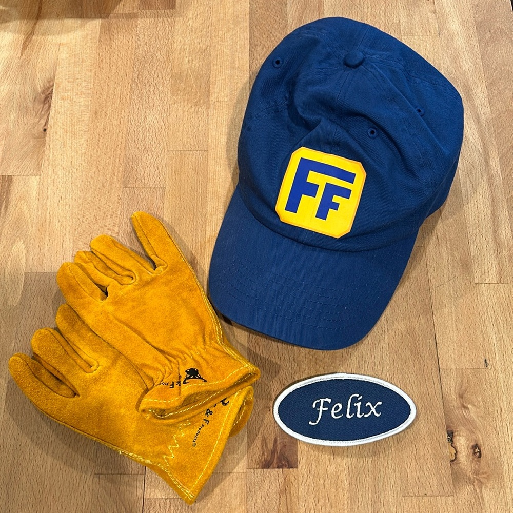 Child’s Fix-It Felix Accessories